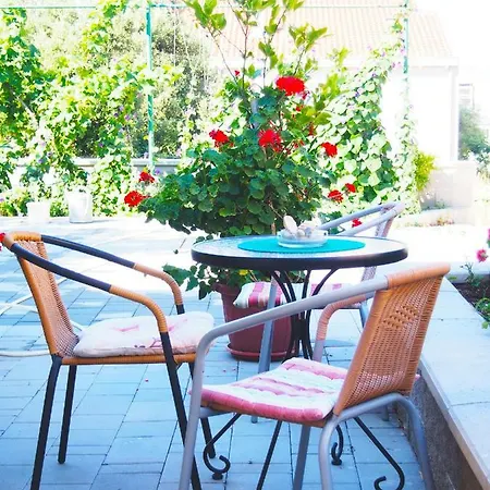Apartment Nives Zadar Exterior photo